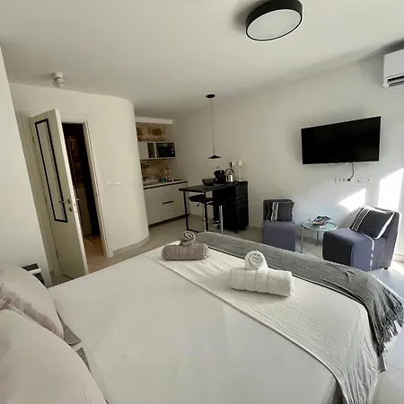 Art Heritage Apartment *