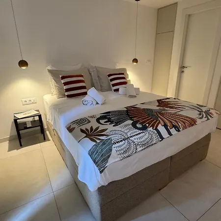 Art Heritage Apartment *